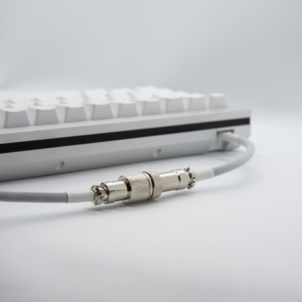 mechanical keyboard cable with aviator connector