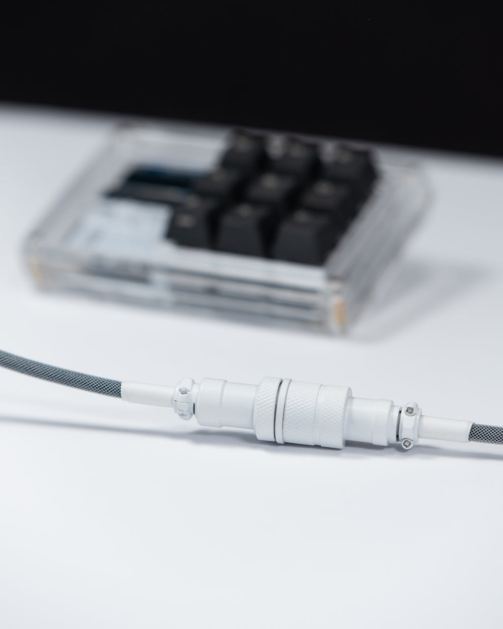 westm mechanical keyboard coiled detachable aviator cable